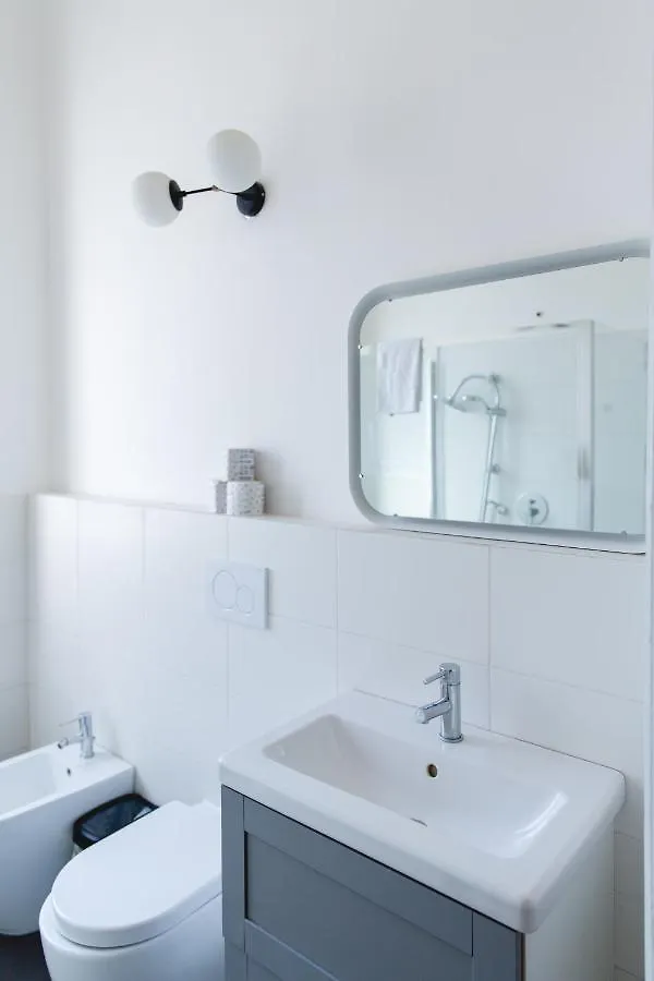 Comfy Big Apartment Outside Ztl Флоренция Италия
